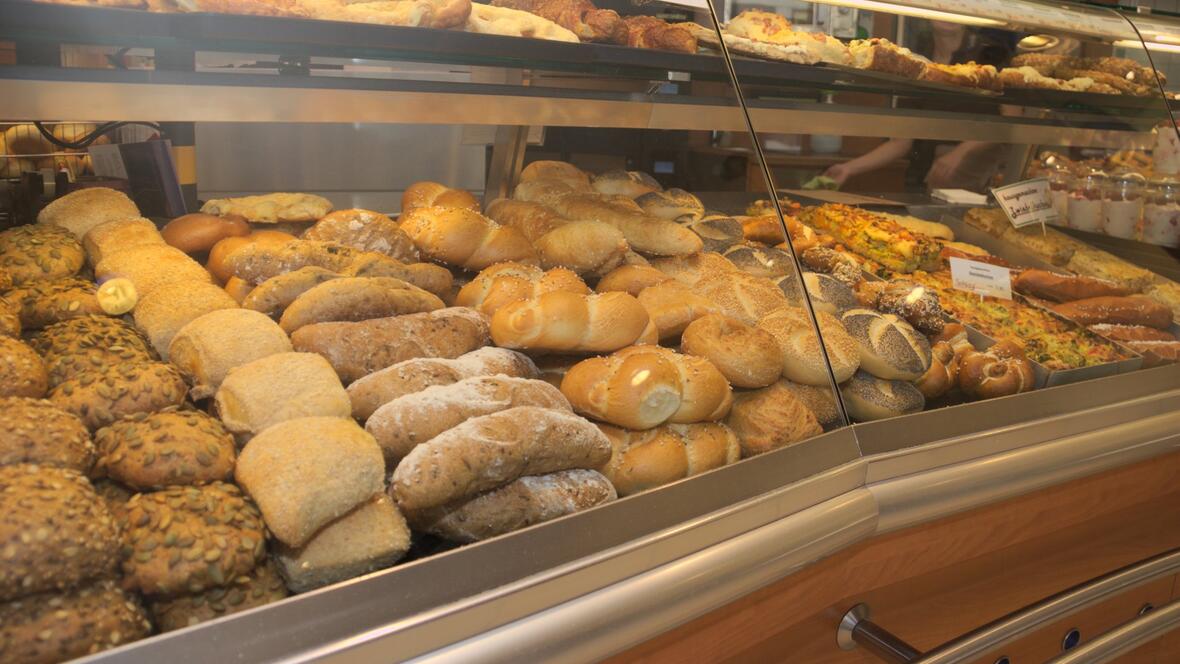 baeckerei-schlegl-neuburg-fuer-s-fruehstueck-oder-zwischendurch-