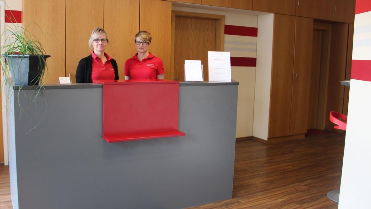 dieter-geier-praxis-fuer-physiotherapie-neuburg-empfang