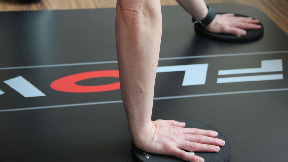 trainings-matte-fuer-das-bequeme-trainieren-am-boden-