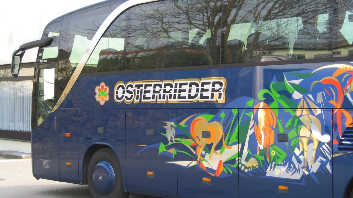 luxus-reisebus-typ-setra-s-415-hdh-3-achser-(2)