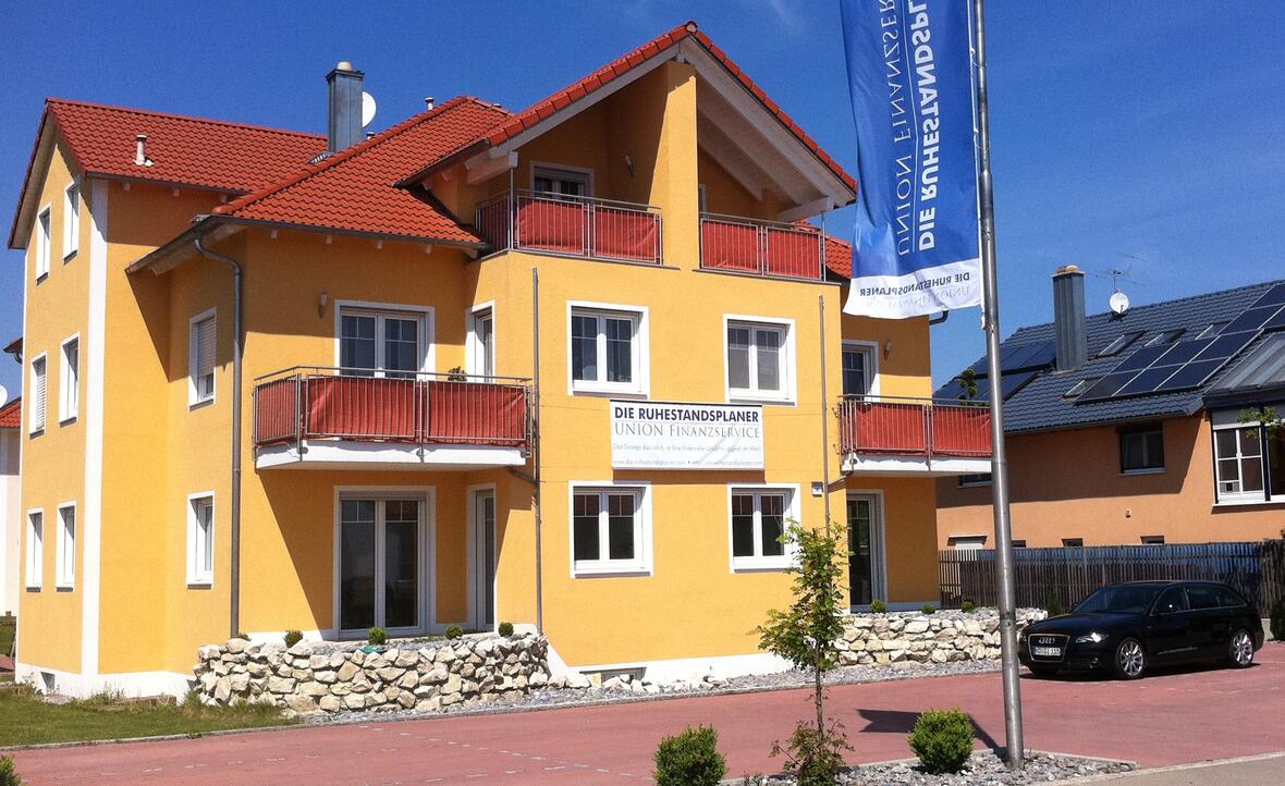 die-ruhestandsplaner-union-finanzservice-gmbh-neuburg-das-haus-der-firma