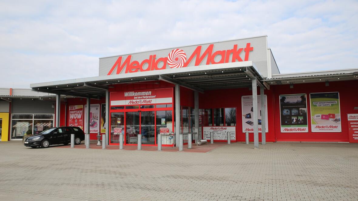 media-markt-neuburg-aussenansicht
