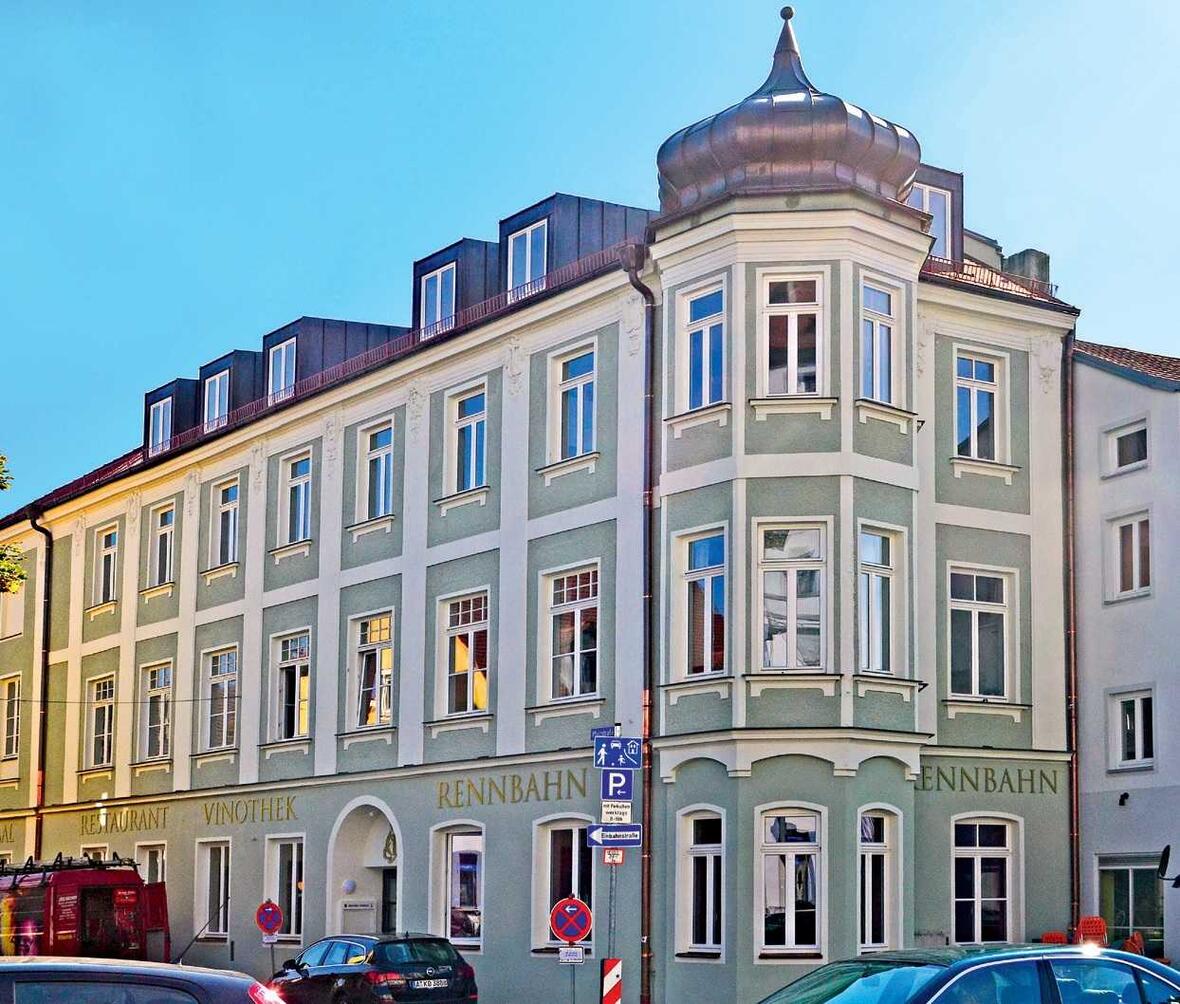 rennbahn-neuburg-aussenansicht